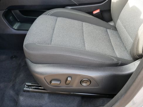 Used 2025 GMC Acadia Elevation image 20