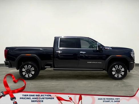 New 2025 GMC Sierra 2500 Denali w/ Denali Reserve Package image 13