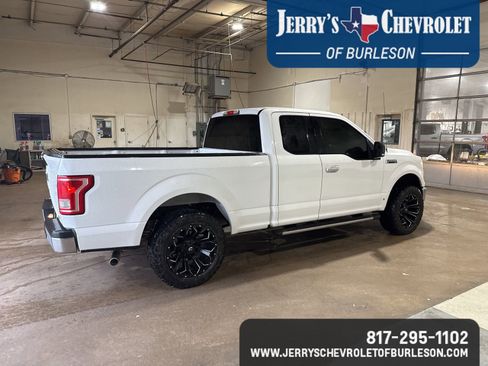 Used 2016 Ford F150 XLT w/ Equipment Group 301A Mid image 5
