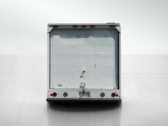 Used 2014 Ford E-350 and Econoline 350 Super Duty w/ A/C Prep Package RWD image 5