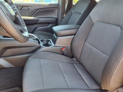 Used 2024 Chevrolet Colorado Trail Boss AWD/4WD image 3