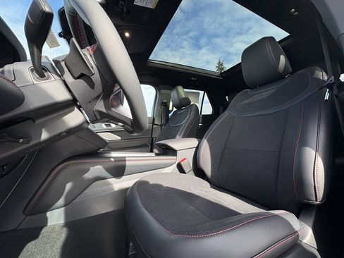 New 2026 Ford Explorer ST w/ Sun And Sound Package image 19