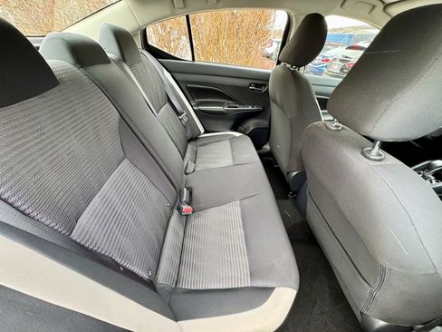 Used 2020 Nissan Versa SV image 13