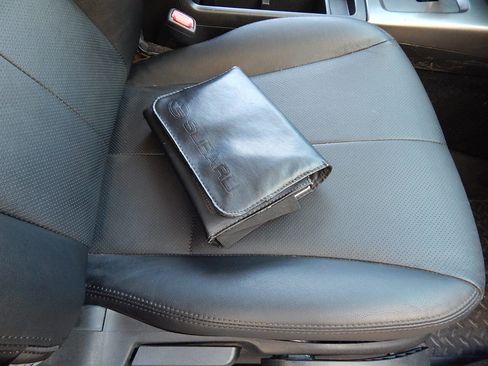 Used 2012 Subaru Forester 2.5X Limited image 31