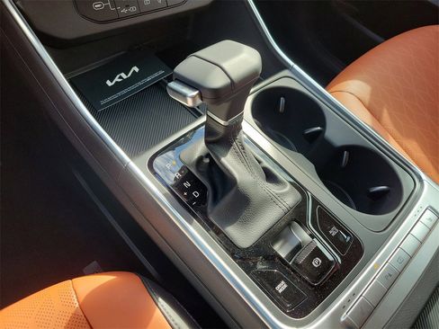 New 2026 Kia Carnival EX image 36