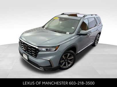 Used 2025 Honda Pilot Elite