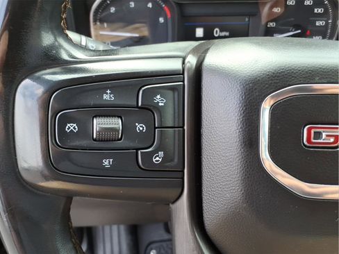 Used 2023 GMC Sierra 2500 AT4 w/ AT4 Preferred Package AWD/4WD image 18