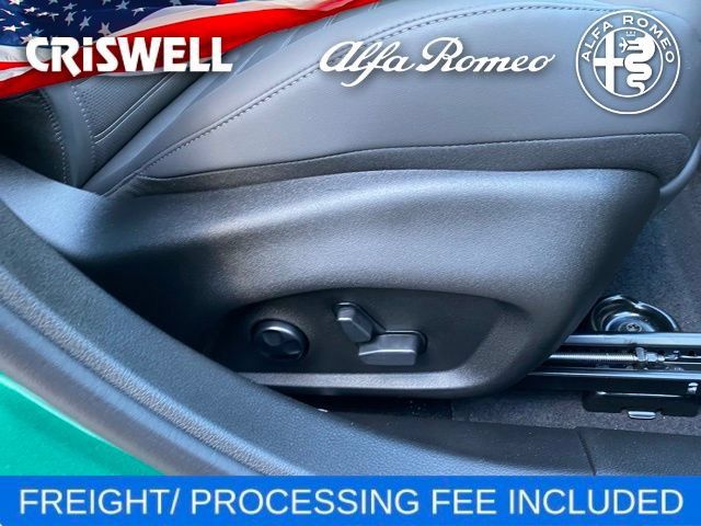 New 2025 Alfa Romeo Tonale w/ Premium Package AWD/4WD image 37