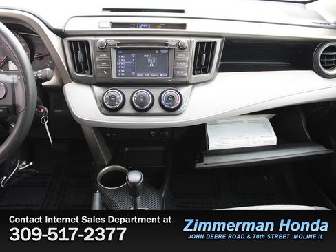 Used 2016 Toyota RAV4 XLE image 16