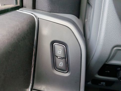 Used 2025 Ford F150 XLT w/ Equipment Group 301A Standard image 27