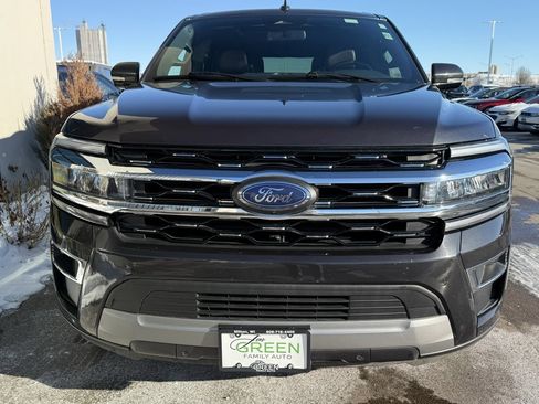 Used 2024 Ford Expedition Max Limited image 4