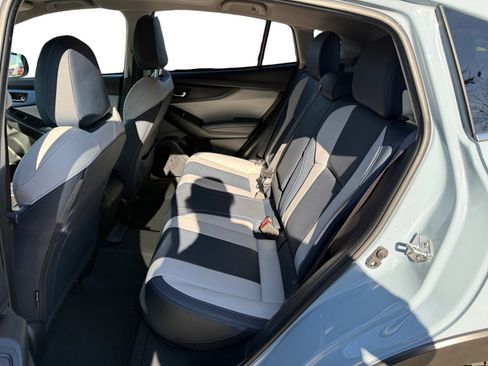 Used 2023 Subaru Crosstrek Hybrid w/ Moonroof Package w/Navigation image 16