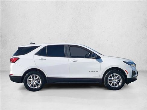 Used 2023 Chevrolet Equinox LS w/ LPO, Cargo Package AWD/4WD image 4