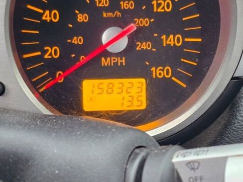 Used 2004 Nissan 350Z Enthusiast w/ Aerodynamics Pkg image 13