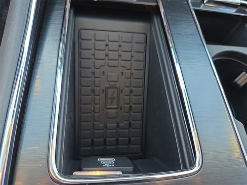 New 2026 Lincoln Aviator 2WD w/ Jet Appearance Package image 16