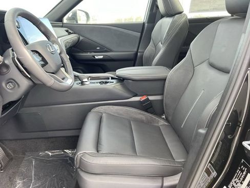 Used 2024 Lexus TX 350 FWD w/ Technology Package image 11