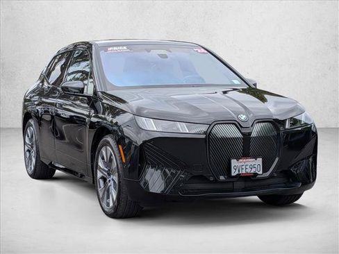 Used 2026 BMW iX xDrive45 AWD/4WD image 3
