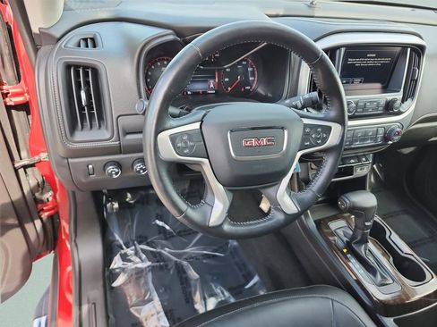 Used 2016 GMC Canyon SLT image 19