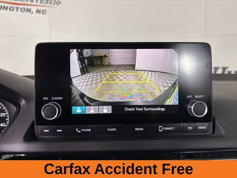 Used 2024 Honda Civic LX image 3