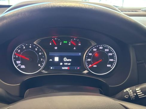 Used 2023 GMC Terrain SLE w/ Driver Convenience Package AWD/4WD image 29
