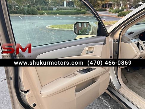 Used 2007 Toyota Avalon Limited image 18
