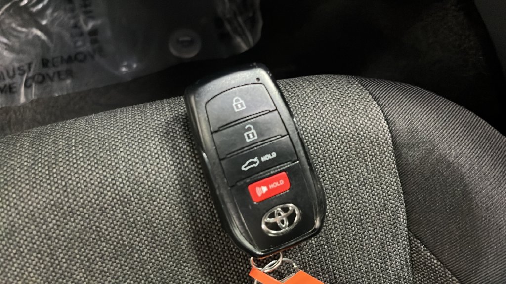 Used 2025 Toyota Camry LE FWD image 35