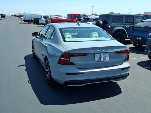 Used 2024 Volvo S60 B5 Plus w/ Climate Package AWD/4WD image 2