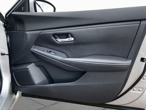 Used 2022 Nissan Sentra SV FWD image 22