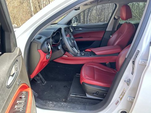 Used 2019 Alfa Romeo Stelvio RWD RWD w/ Nero Edizione image 12