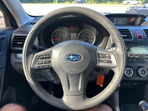 Used 2015 Subaru Forester 2.5i Premium w/ All-Weather Package AWD/4WD image 23