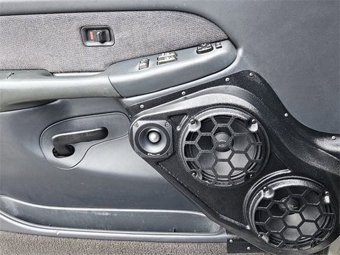 Used 2001 GMC Sierra 1500 SLE w/ Off-Road Chassis Pkg image 21