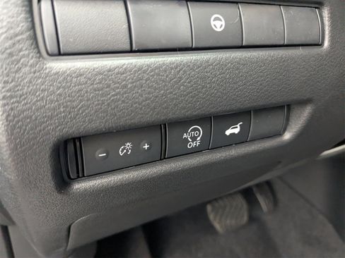 New 2026 Nissan Rogue SV image 15