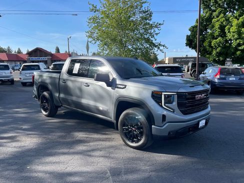 Used 2026 GMC Sierra 1500 Elevation AWD/4WD image 7