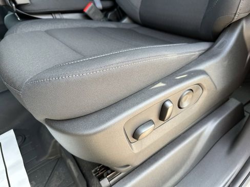 New 2025 Chevrolet Silverado 1500 Custom image 26