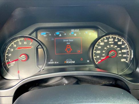 Used 2019 Ford F150 Lariat w/ Equipment Group 502A Luxury image 22