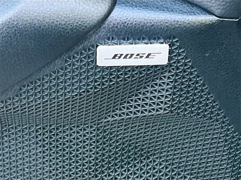 Used 2024 Kia Seltos SX image 19