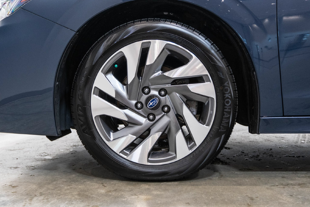 Used 2024 Subaru Legacy Limited AWD/4WD image 12