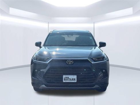 Used 2025 Toyota Grand Highlander FWD image 15