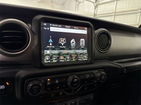 Used 2021 Jeep Wrangler Sport image 24