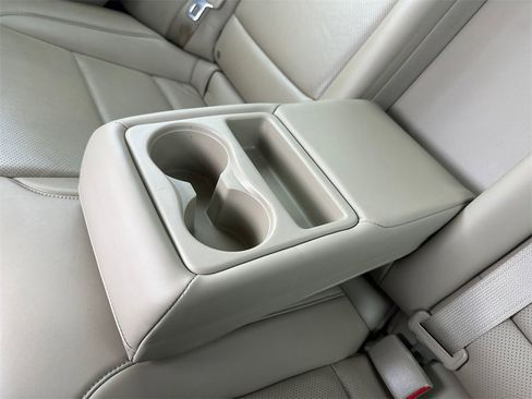 Used 2020 Acura TLX w/ Technology Package image 39