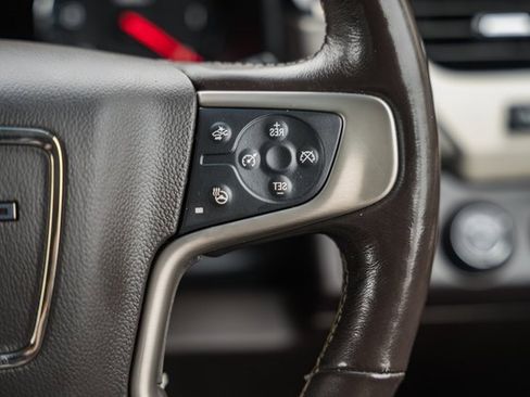 Used 2018 GMC Yukon Denali image 31