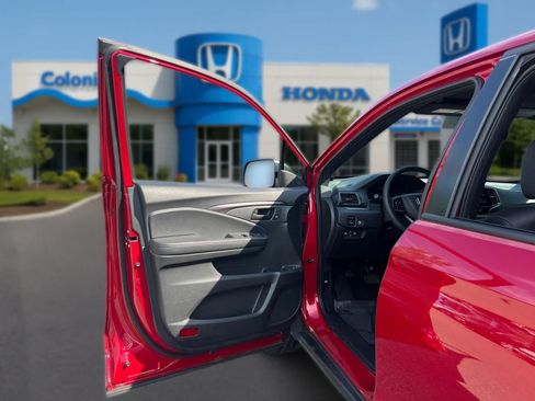 Used 2025 Honda Passport EX-L image 15