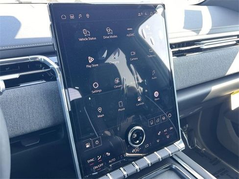 New 2026 GMC Sierra EV Elevation image 17