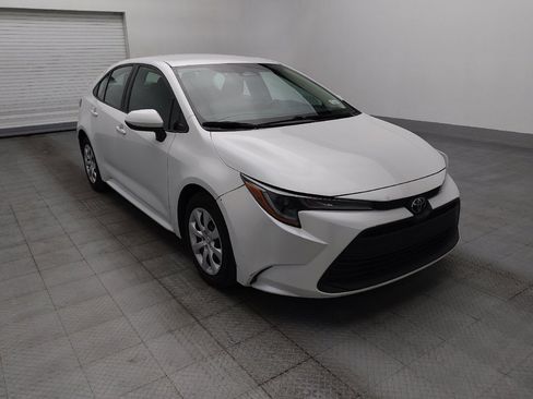 Used 2024 Toyota Corolla LE FWD image 13