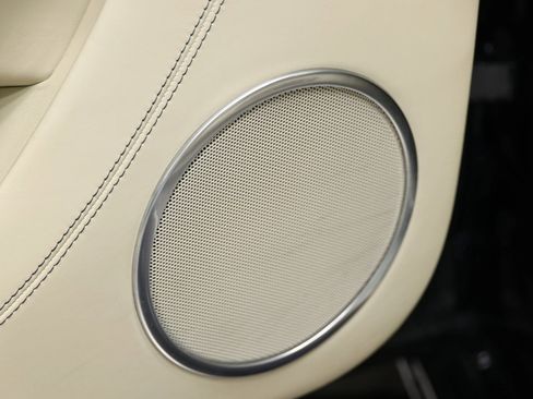 Used 2017 Bentley Continental GT image 13