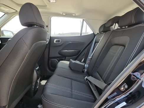 New 2026 Hyundai Venue SEL FWD image 9