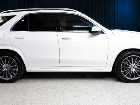 Certified 2026 Mercedes-Benz GLE 450 4MATIC image 4