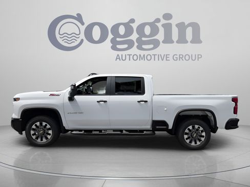 New 2026 Chevrolet Silverado 2500 Custom w/ Custom Value Package AWD/4WD image 2