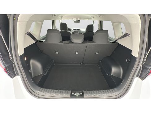 Used 2025 Kia Soul LX w/ LX Technology Package FWD image 19