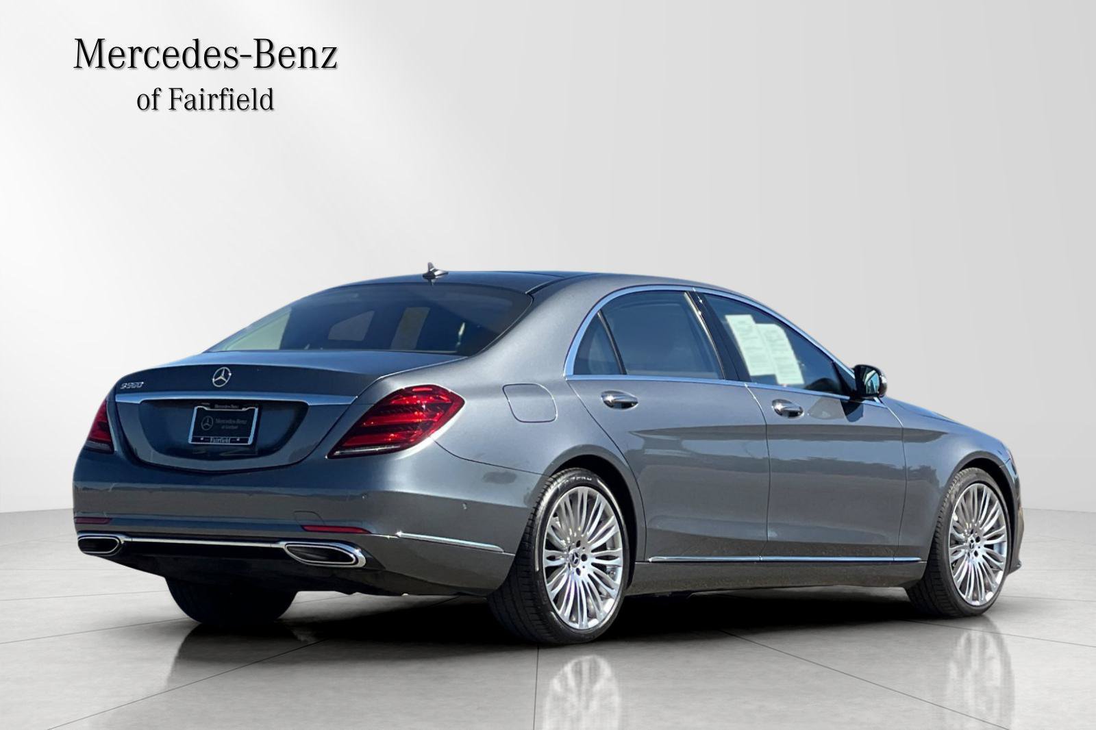 Used 2020 Mercedes-Benz S 560 Sedan image 2